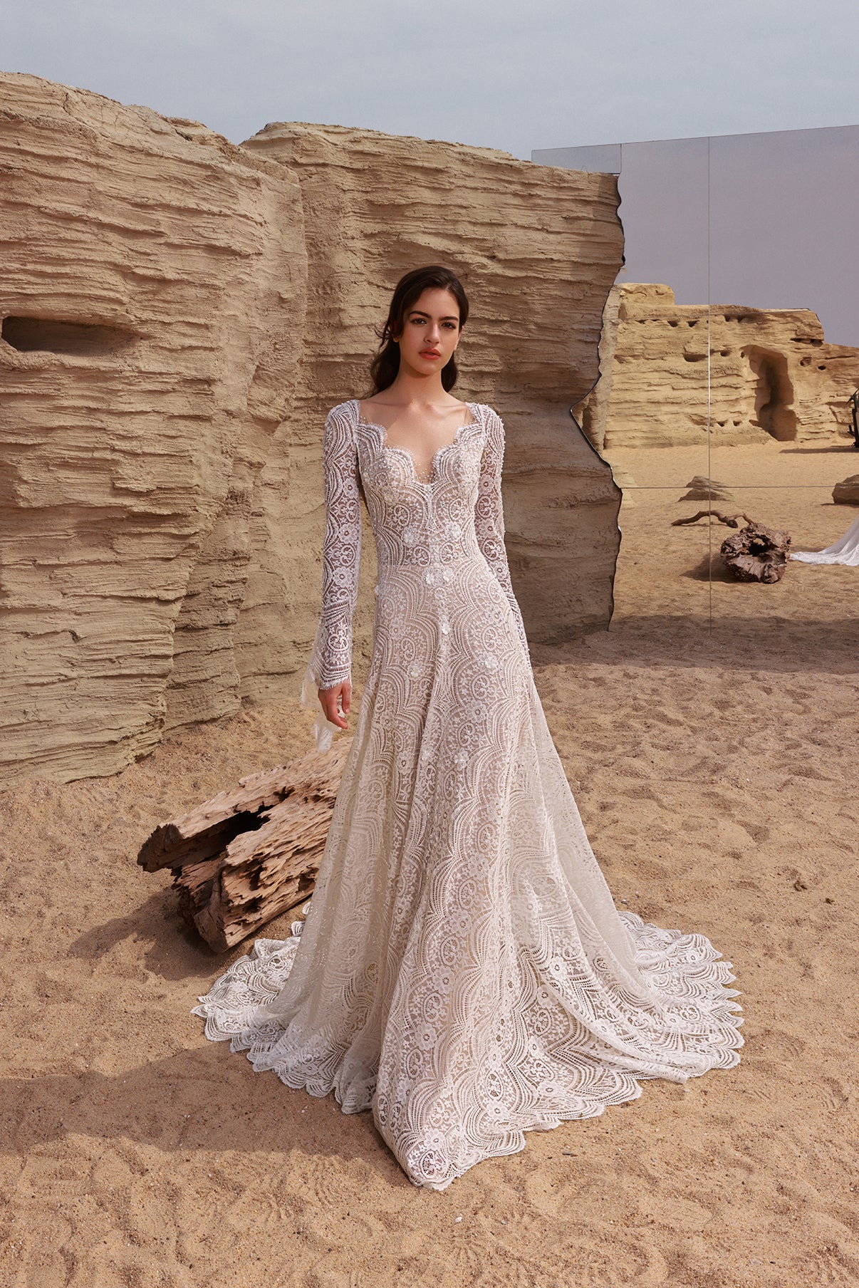 ADELAIDE – Amber J Bridal