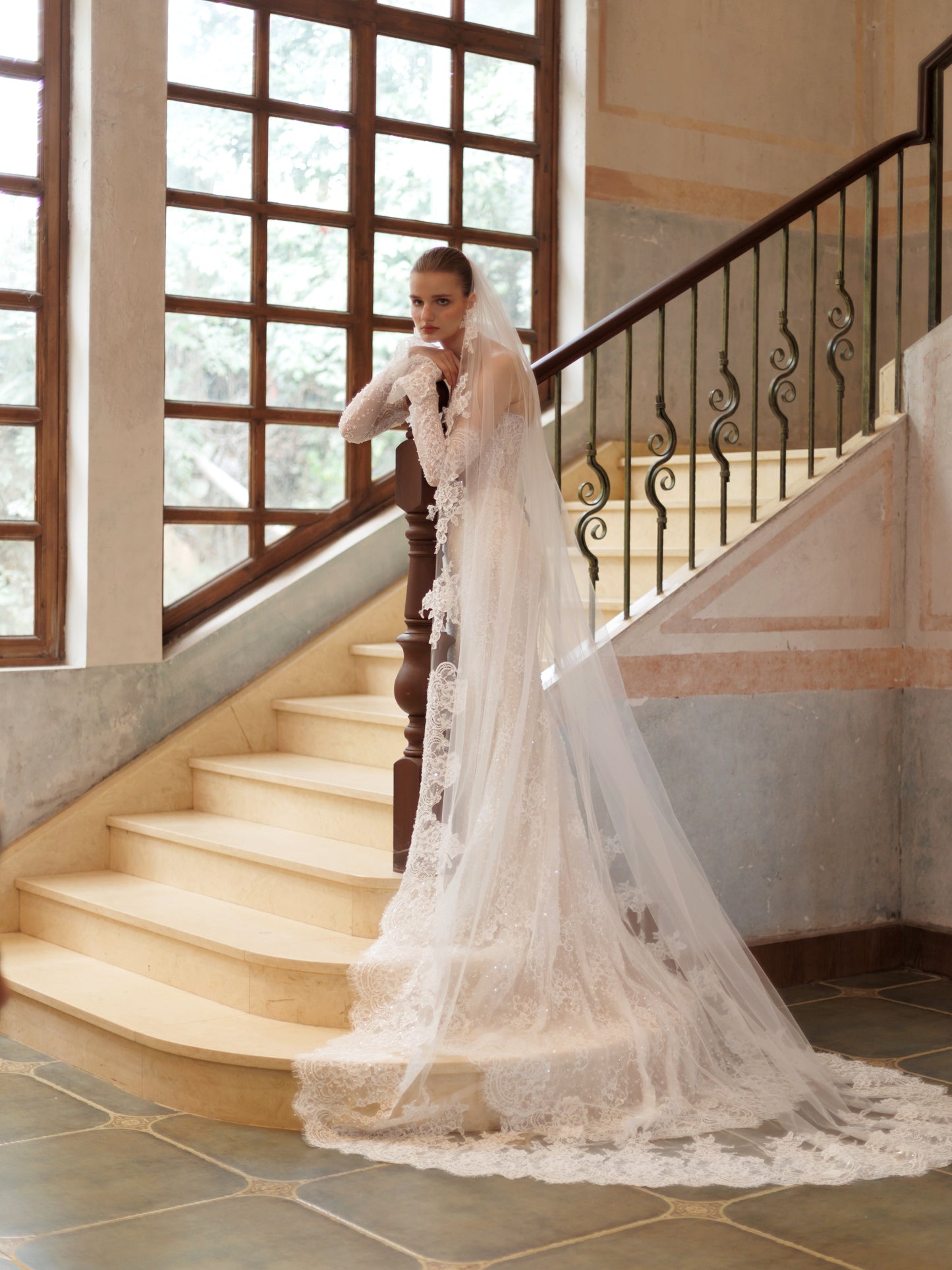 ALURA Veil