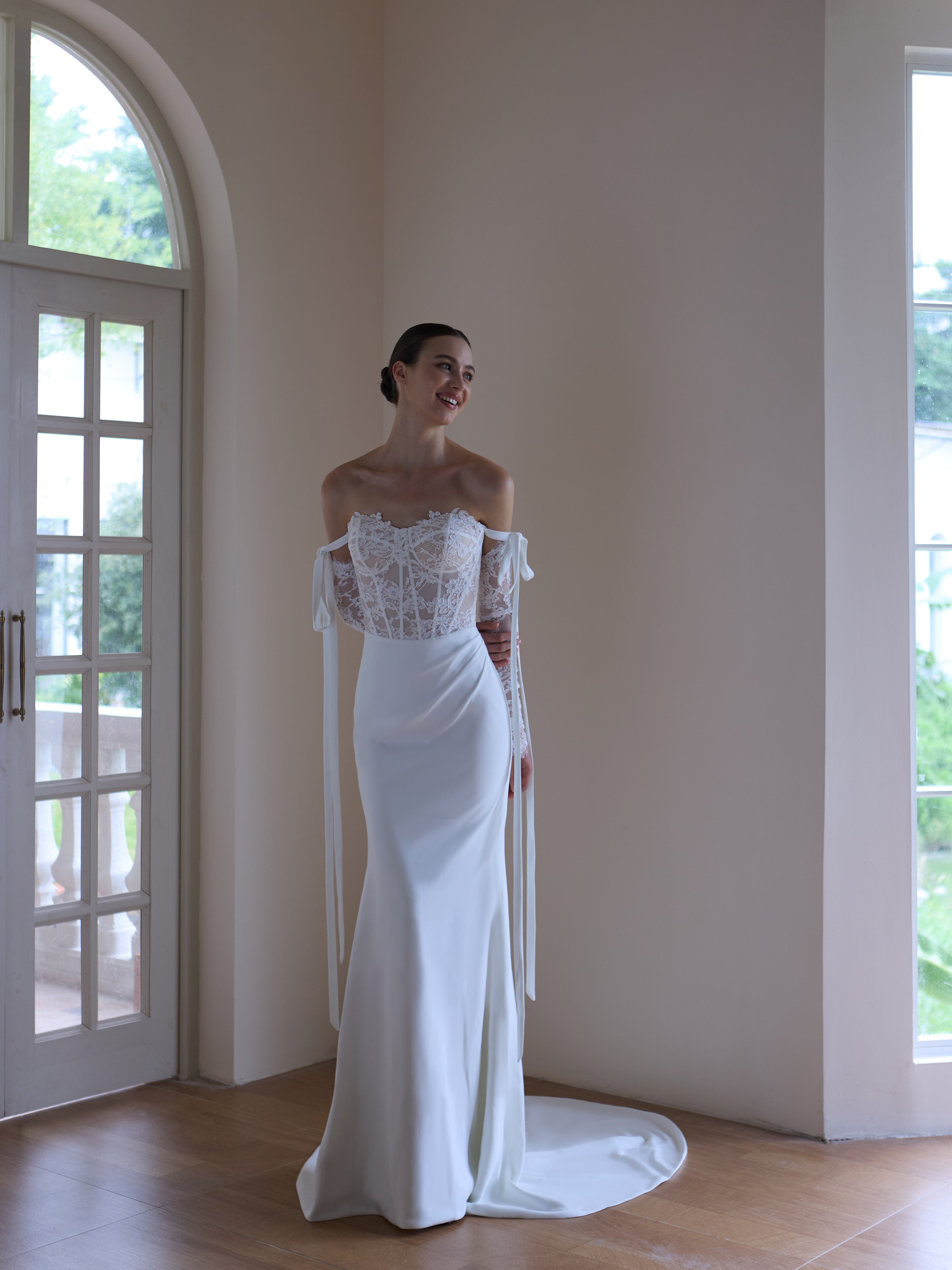 CHESALYN – Amber J Bridal