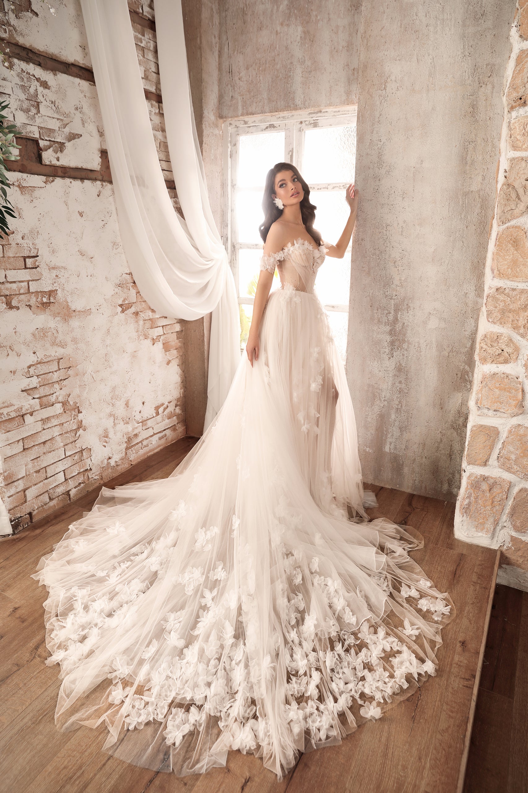 CLASSIC-FW24 – Amber J Bridal